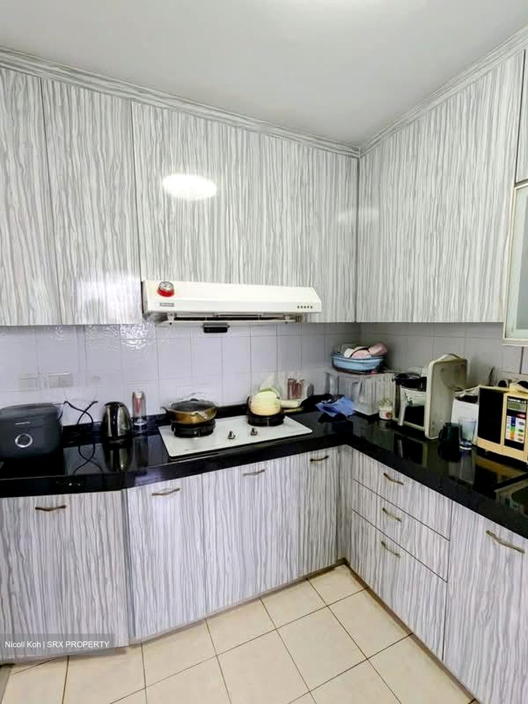 Blk 337B Tah Ching Road (Jurong West), HDB 3 Rooms #576349131